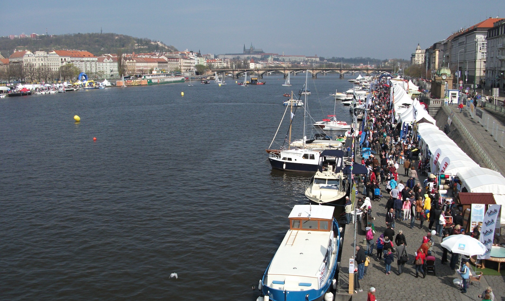 Výstava s mezinárodní účastí LODĚ NA VODĚ a DOVOLENÁ V PŘÍRODĚ 2014