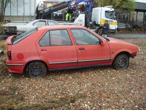 c_203_renault_bez_cez_jpg