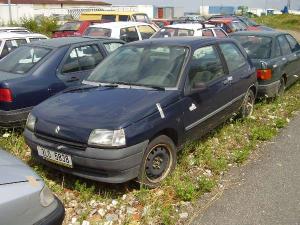 c_210_renault_2l0_5838_mot_jpg