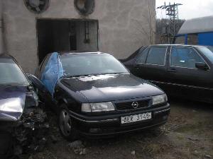 c_34_opel_vectra_aer_31_45_mot_jpg