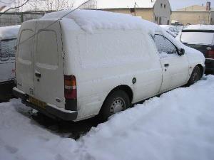 c_4_ford_escort_dodavka_xi26neg_b_jpg
