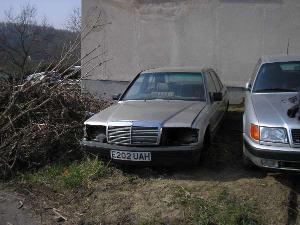 c_69_mercedes_e202uah_stm_jpg