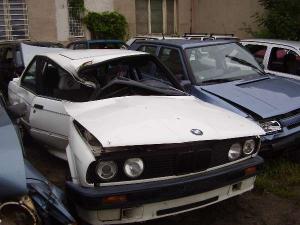 c_88_bmw_318_bez_bila_jpg