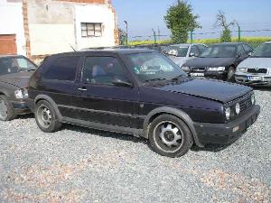 c_89_vw_golf_bez_cr_jpg