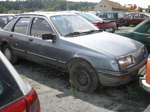 x160_i_ford_sierra_seda_jpg