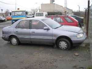x257_i_hyundai_lantra_seda_met_jpg