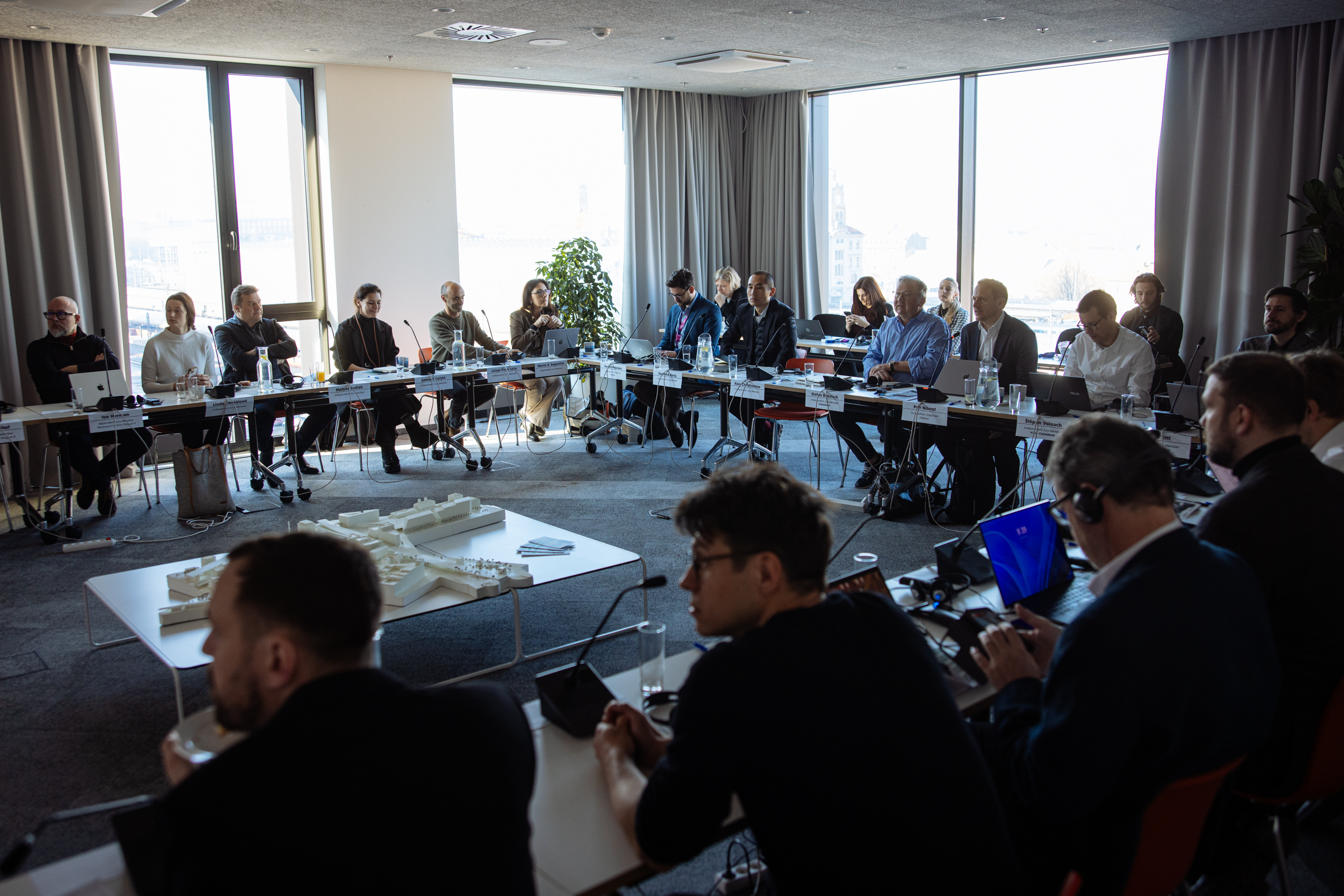 Zasedání mezinárodní poroty soutěže 20. února 2025