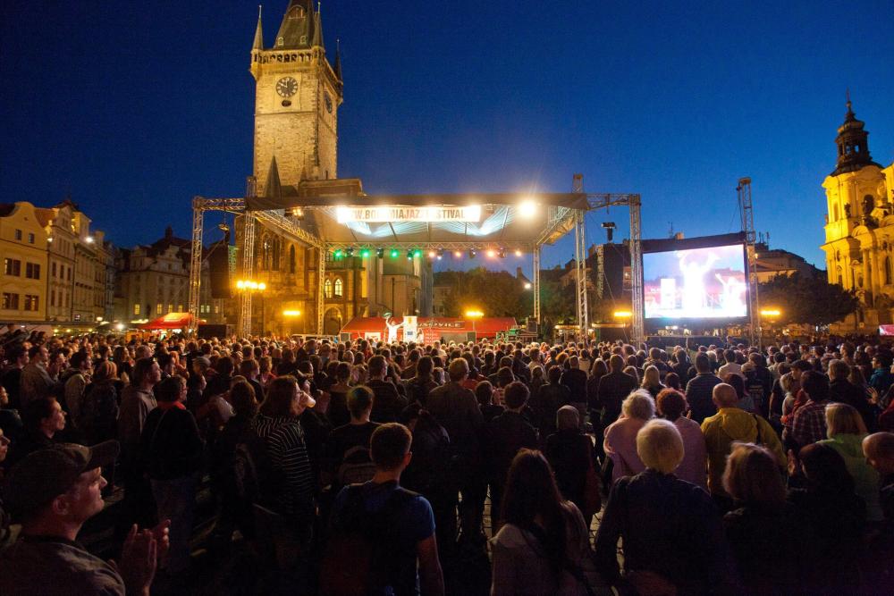 Ilustrační foto - koncert na Staroměstském náměstí