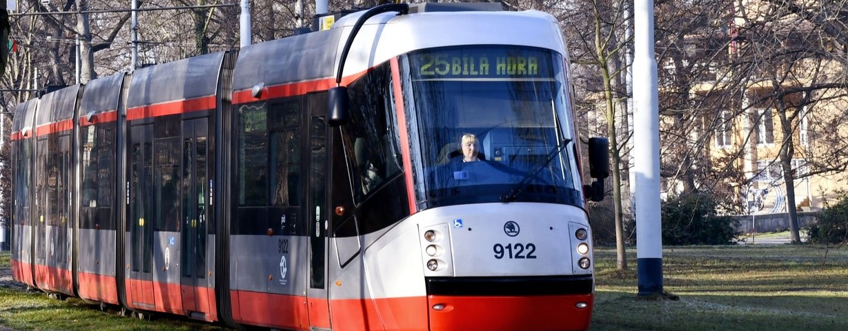 Ilustrační foto - tramvaj linka 25